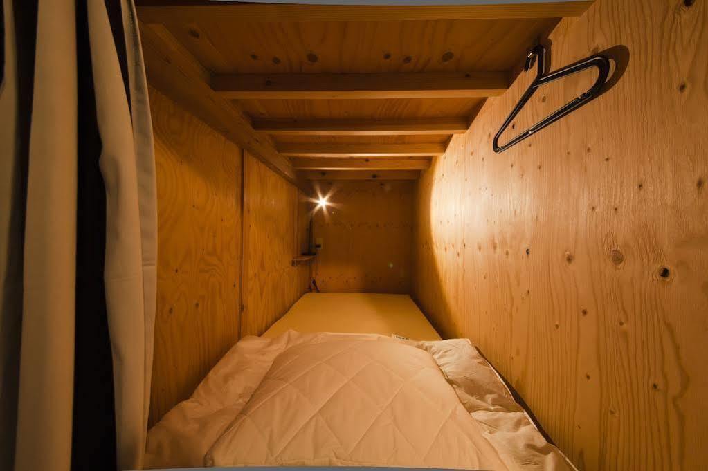 Hakata Gofukumachi Hostel Takataniya Fukuoka  Dış mekan fotoğraf